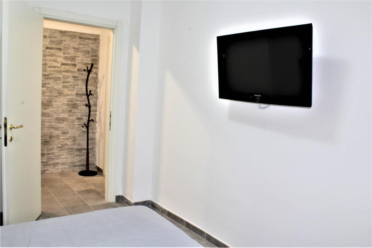 Ls-House Apartment - In The Heart Of Sanremo Exterior foto